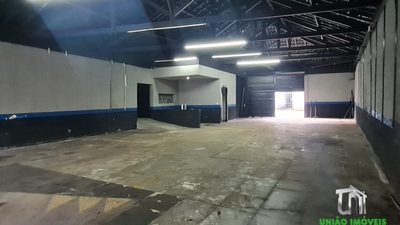 Prédio Inteiro - Foto 1