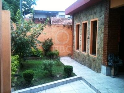 Casa, 4 quartos, 198 m² - Foto 2
