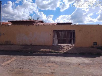 Casa, 2 quartos, 185 m² - Foto 1