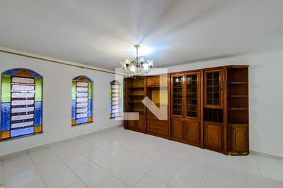 Casa, 4 quartos, 194 m² - Foto 2