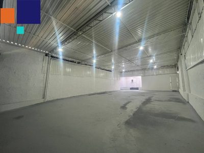 Depósito-Galpão, 180 m² - Foto 2