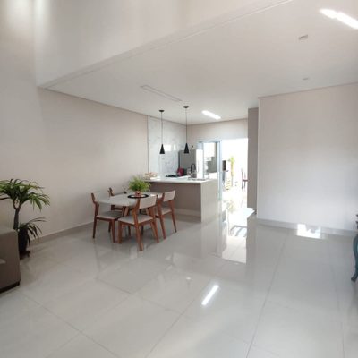 Casa, 3 quartos, 154 m² - Foto 1