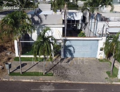 Casa, 3 quartos, 200 m² - Foto 1