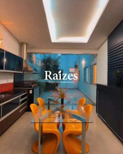 Casa, 3 quartos, 280 m² - Foto 2