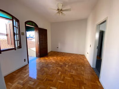 Casa, 4 quartos, 280 m² - Foto 1