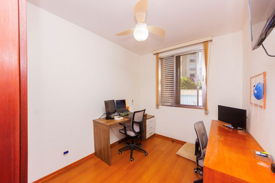 Casa, 4 quartos, 336 m² - Foto 2