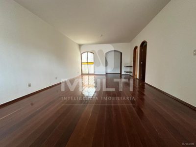 Casa, 4 quartos, 260 m² - Foto 2
