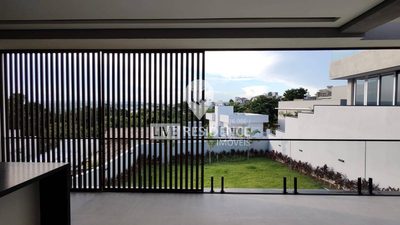 Casa, 3 quartos, 228 m² - Foto 1