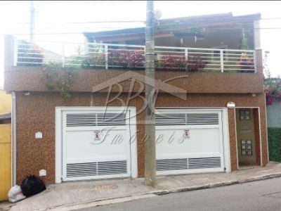 Sobrado, 3 quartos, 322 m² - Foto 1