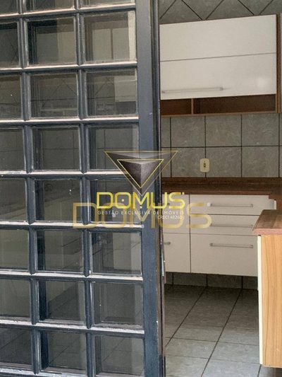 Casa, 2 quartos, 215 m² - Foto 4