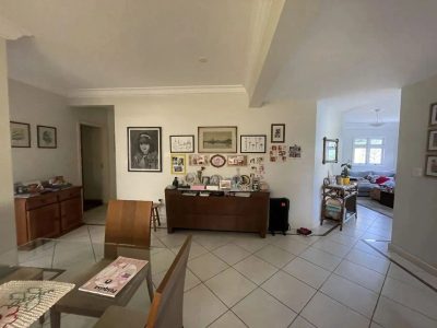 Casa, 3 quartos, 240 m² - Foto 4