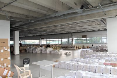 Loja-Salão, 1500 m² - Foto 1