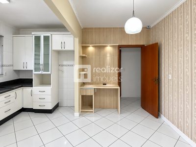 Casa, 2 quartos, 200 m² - Foto 1