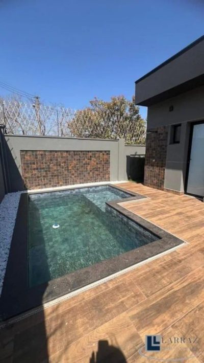 Casa, 3 quartos, 196 m² - Foto 2