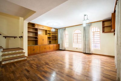 Sobrado, 6 quartos, 236 m² - Foto 1