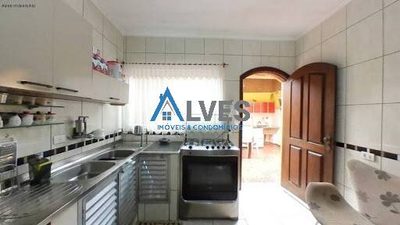 Casa, 3 quartos, 175 m² - Foto 1