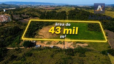 Terreno, 4 hectares - Foto 1