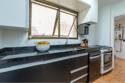 Apartamento, 3 quartos, 131 m² - Foto 2