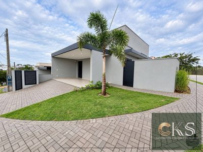 Casa, 3 quartos, 282 m² - Foto 1