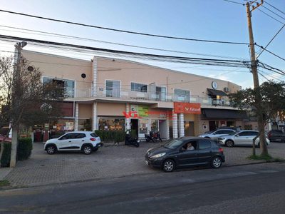 Loja-Salão, 180 m² - Foto 1