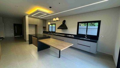 Casa, 3 quartos, 196 m² - Foto 2