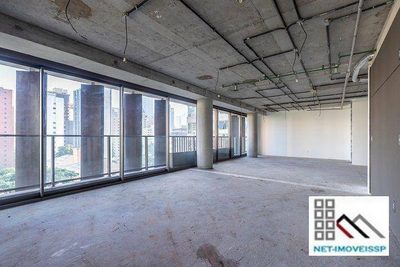 Apartamento, 3 quartos, 204 m² - Foto 1