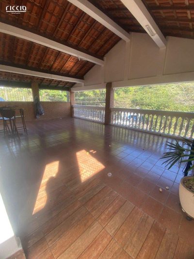 Casa, 5 quartos, 184 m² - Foto 2