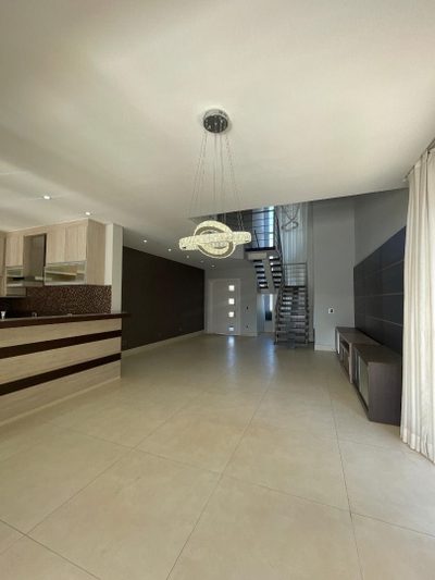 Casa, 3 quartos, 266 m² - Foto 5