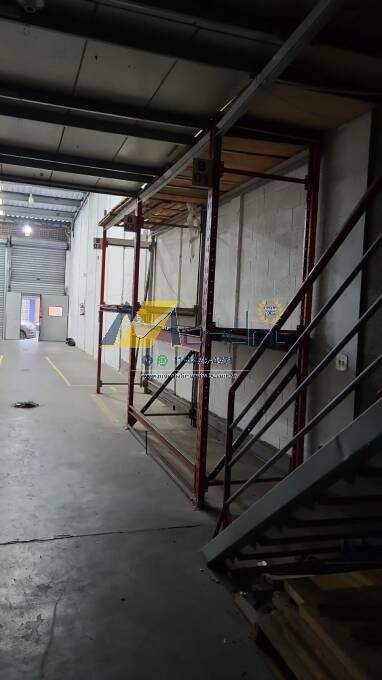 Depósito-Galpão, 300 m² - Foto 1