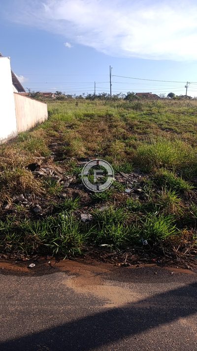 Terreno, 200 m² - Foto 1
