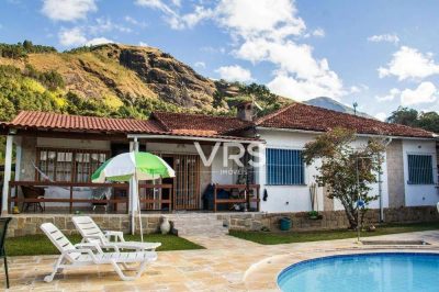 Casa, 16 quartos, 1800 m² - Foto 1