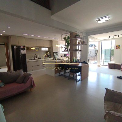 Casa, 3 quartos, 214 m² - Foto 4