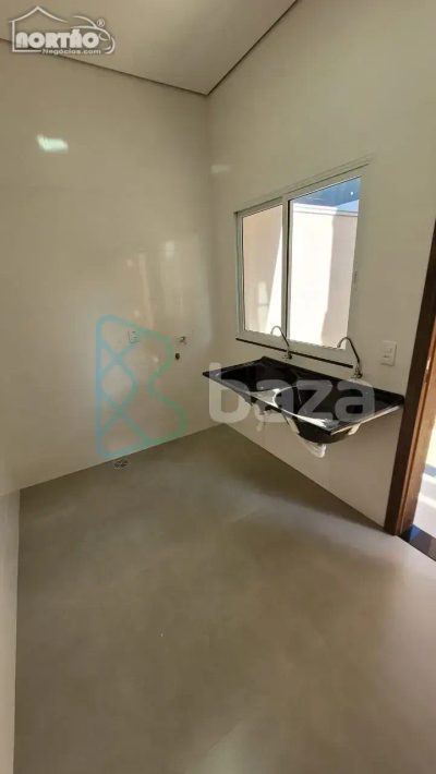Casa, 4 quartos, 175 m² - Foto 4