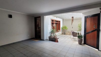 Casa, 3 quartos, 181 m² - Foto 2
