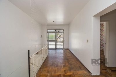 Casa, 4 quartos, 131 m² - Foto 2