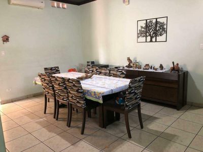 Casa, 3 quartos, 325 m² - Foto 4