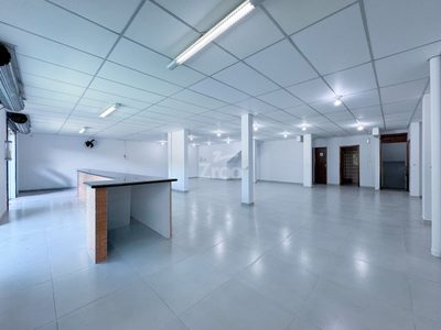 Sala-Conjunto, 185 m² - Foto 2