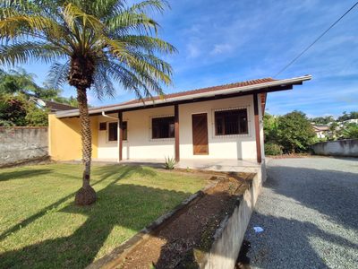 Casa, 3 quartos, 182 m² - Foto 1