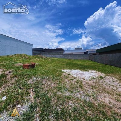 Casa, 250 m² - Foto 2