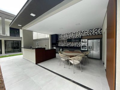 Casa, 5 quartos, 379 m² - Foto 2