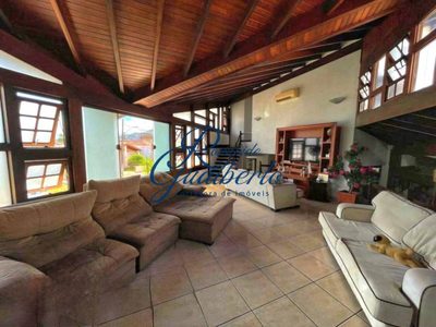 Casa, 3 quartos, 388 m² - Foto 1