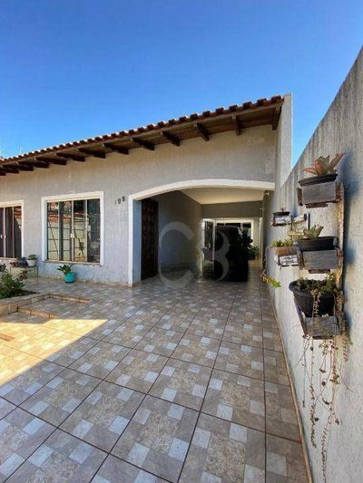 Casa, 3 quartos, 252 m² - Foto 2