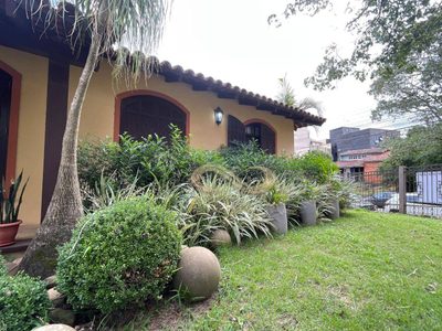 Casa, 3 quartos, 250 m² - Foto 2