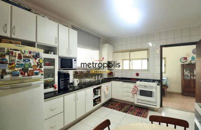 Sobrado, 2 quartos, 275 m² - Foto 5