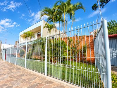 Casa, 6 quartos, 325 m² - Foto 3