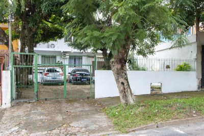 Casa, 4 quartos, 182 m² - Foto 2