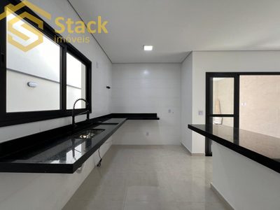 Casa, 3 quartos, 152 m² - Foto 4