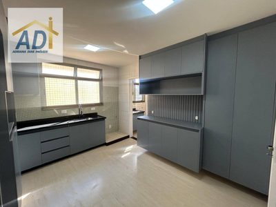 Cobertura, 3 quartos, 220 m² - Foto 1