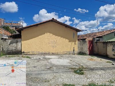 Casa, 2 quartos, 360 m² - Foto 1