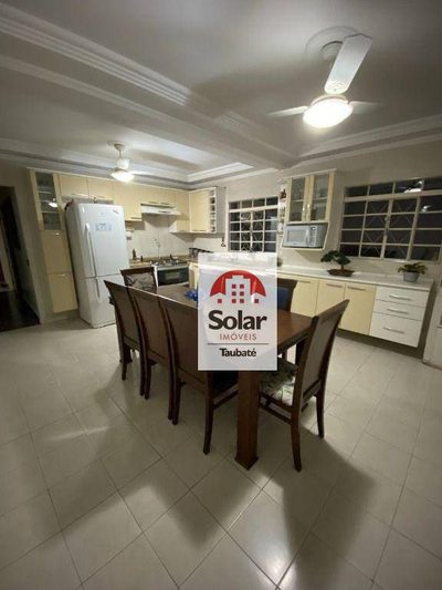 Casa, 3 quartos, 190 m² - Foto 4